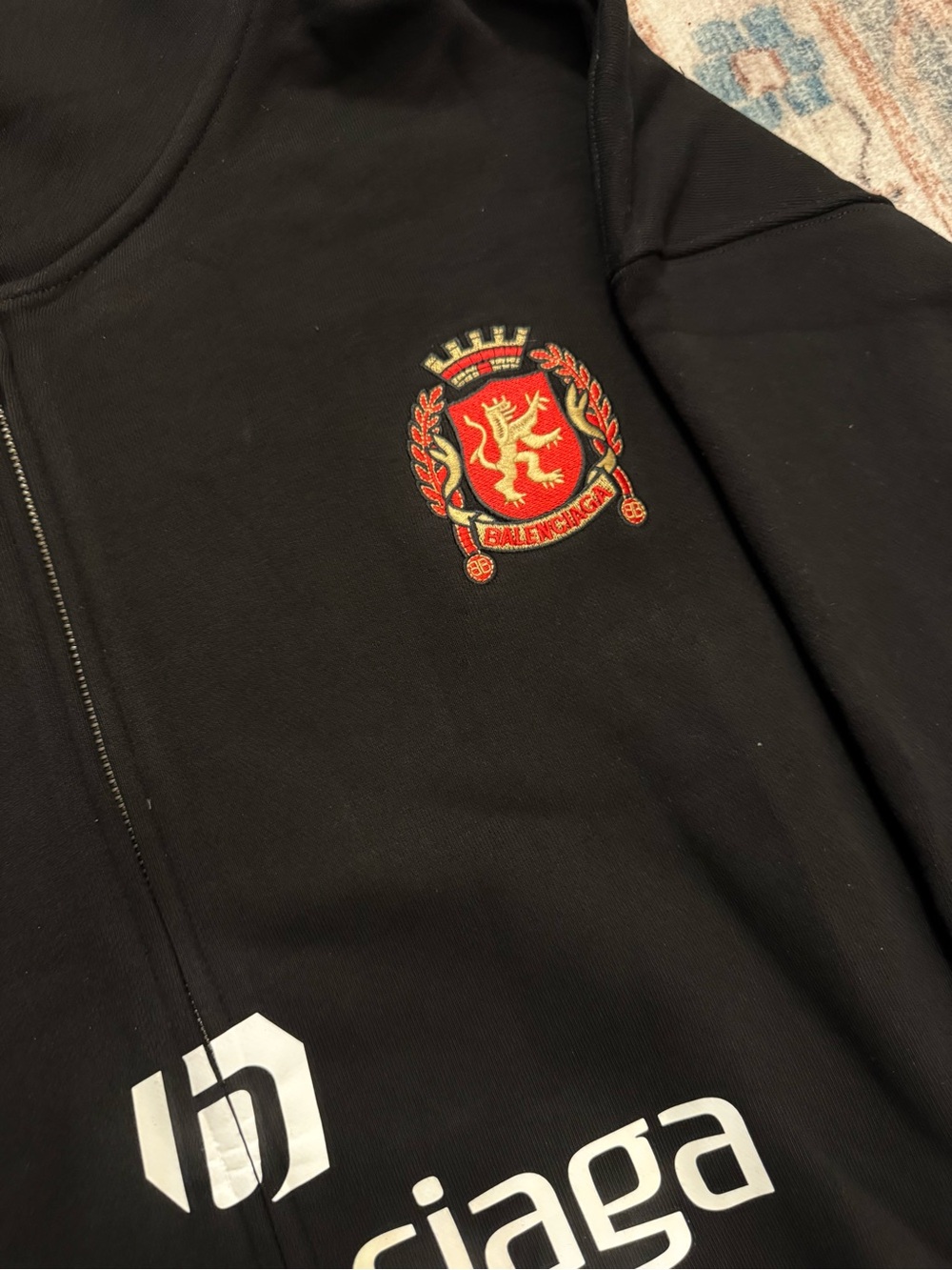 Balenciaga Black Full-Zip Hoodie with White Logo and Red Crest - Picture 4 of 6